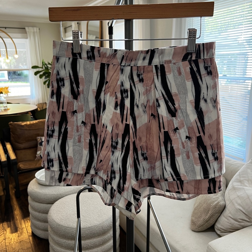 Super flattering shorts